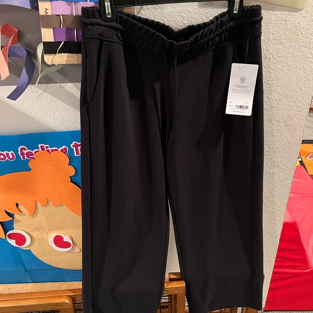 Athleta knit Black Bottoms